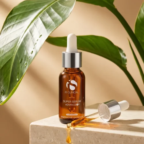 iS CLINICAL Super Serum Advance+ studio photo
