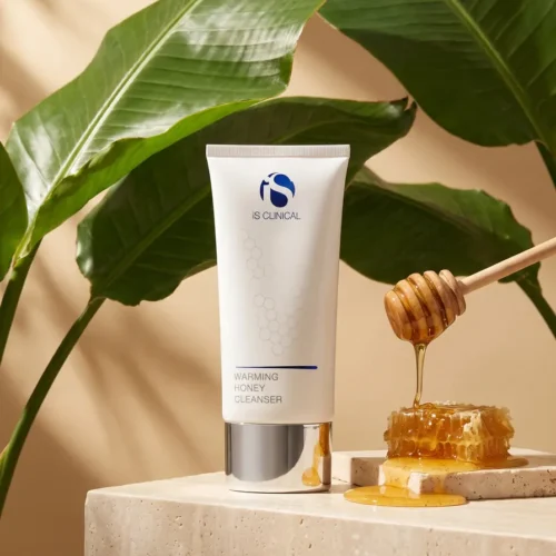 iS CLINICAL Warming Honey Cleanser studio photo