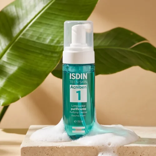 ISDIN Acniben Facial Cleanser Foam studio photo