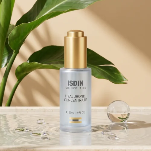 ISDIN Isdinceutics Hyaluronic Concentrate studio photo