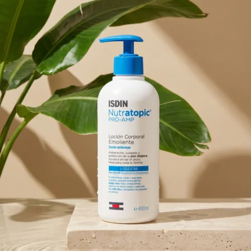 ISDIN Nutratopic PRO-AMP Emollient Lotion studio photo