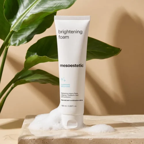 MESOESTETIC Brightening Foam studio photo