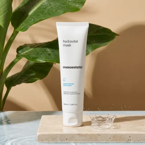 MESOESTETIC Hydravital face mask studio photo